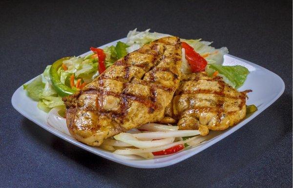 Grilled chicken breast salad