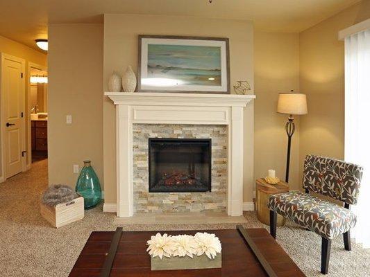 Niagara Ridge Apartments Fireplace