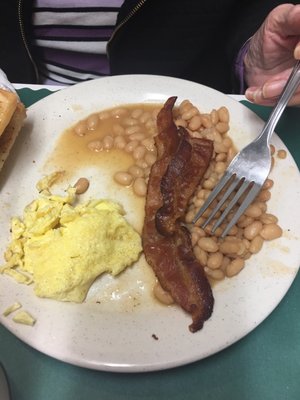 One egg bacon and beans toast the beans were sour taste