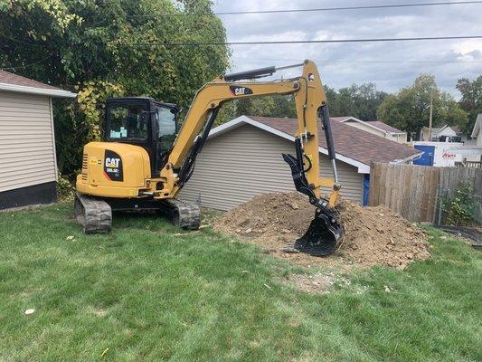 Retaining wall install