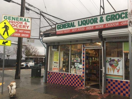 General Liquor & Grocery