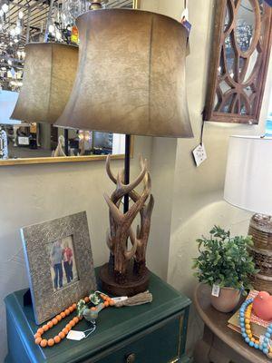 Cal Lighting Faux Antler Lamp