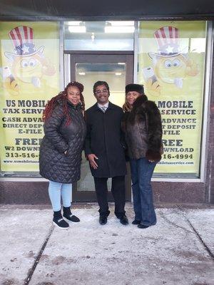 Ms. Wanda, the Tax Lady and CEO on the right side with two of her employees at the 2018 grand opening!