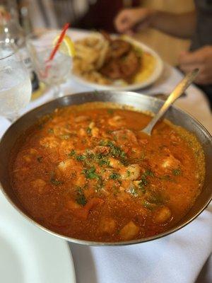 Camarones Enchilados