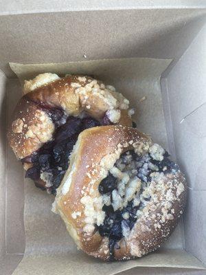 Blueberry brioche bombs