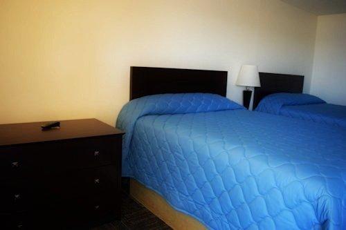 newly remodeled rooms including Serta pillow top mattresses