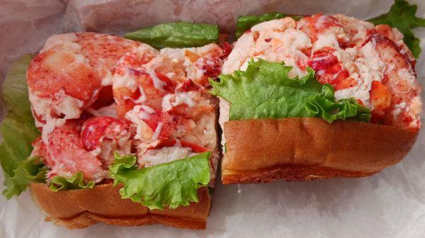 Delicious Lobster Roll - packed full of delicious, perfectly cooked lobster.