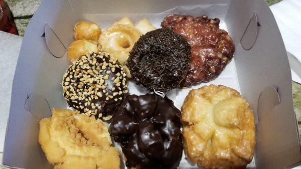 My selection plus freebie donut holes. The owner is very friendly and we chatted bc this was my first time here.