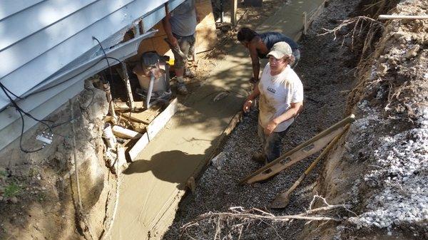 Footer and foundation wall replacement.