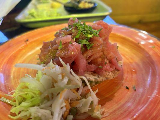 Tuna tartar tostada