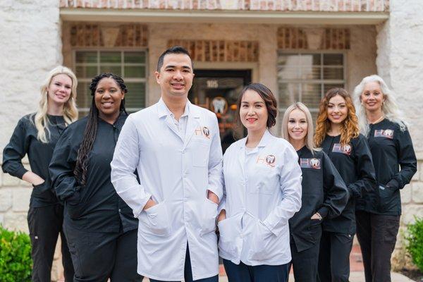 Dr. Quyen Tran, Dr. Hiep Pham, HQ Dental Design, best dentist in Georgetown, TX, rated best emergency dental clinical in Georgetown.