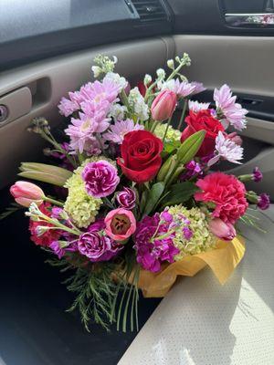 Super nice arrangement for Mother's Day.