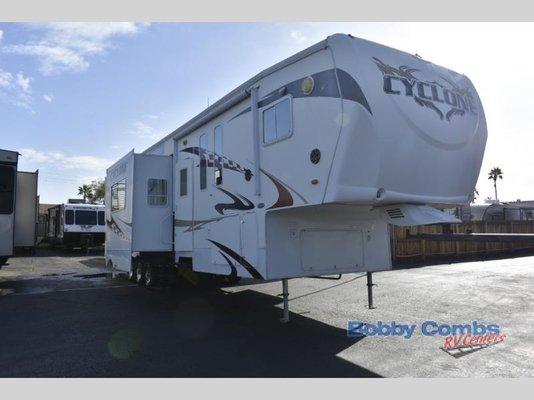 Bobby Combs RV Center