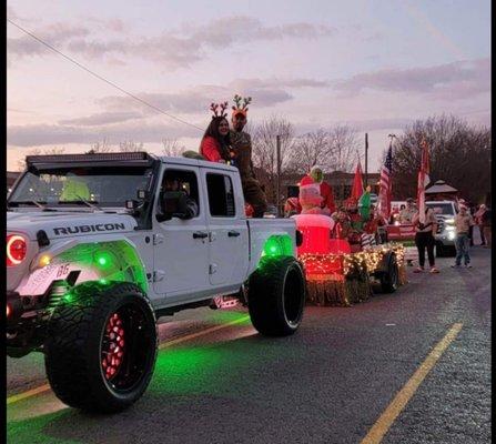 Powell Christmas Parade 2022