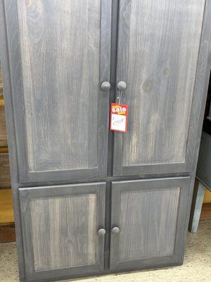 Solid wood cabinet