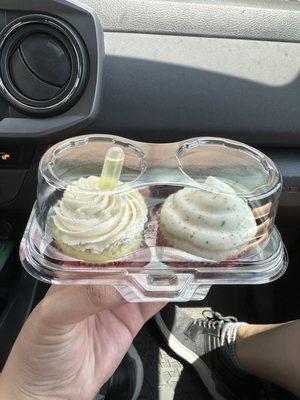 Lemonchello cupcake and birthday cake cupcake