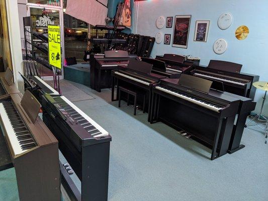 Digital Pianos and Keyboards