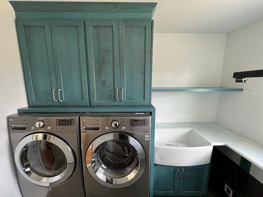 laundry room, custom design