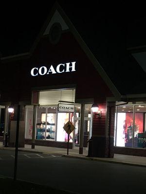 Coach outlet store