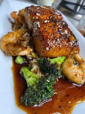 GINGER MISO GLAZED SALMON & SHRIMP FRIED RICE