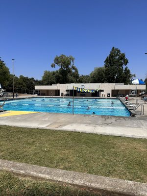 Buchanan pool chill area