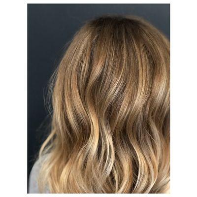 beautiful blended balayage.