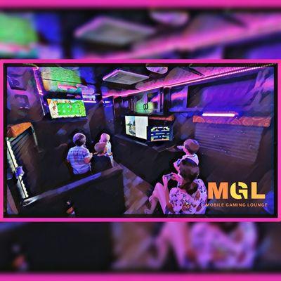 Mobile Gaming Lounge