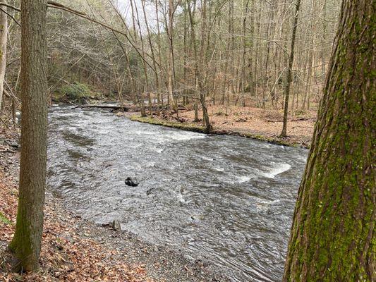 Raymondskill creek