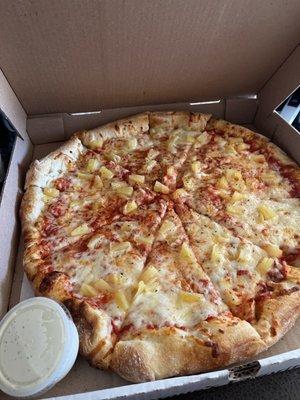 Pineapple pizza