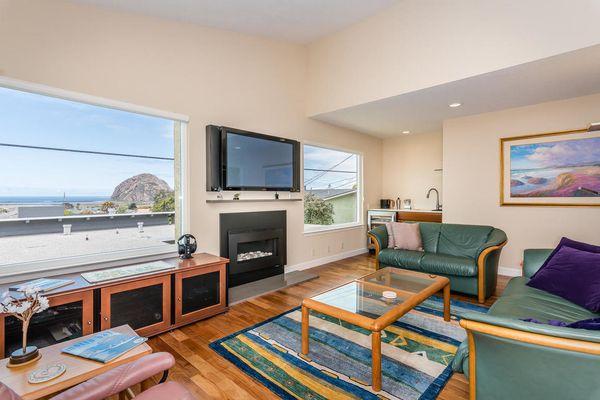 555 Piney Way #C, Morro Bay Gorgeous Home, with Captivating Views