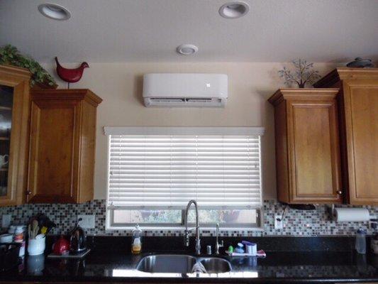 1 ton Ductless Minisplit