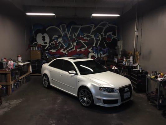 Audi RS4 done satin pearl white