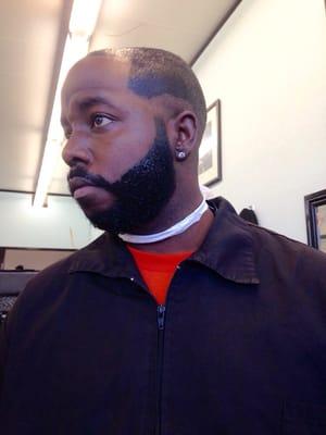 D da barber got that jet black on!