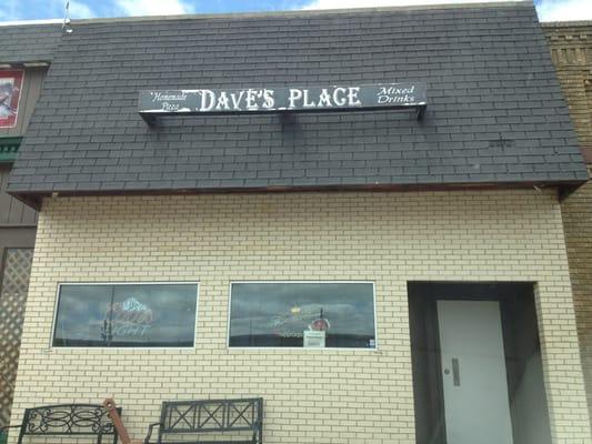 Dave's Place in Superior