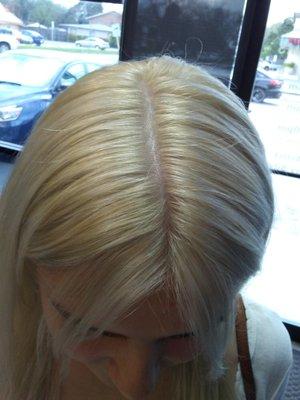 Ash blond root touch-up