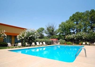 Relaxing Outdoor Pool