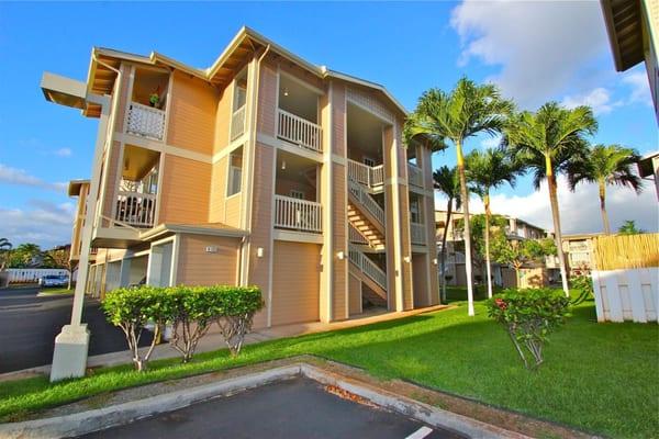 FOR SALE $285,000 2BD 1/2 bath in Ewa Beach