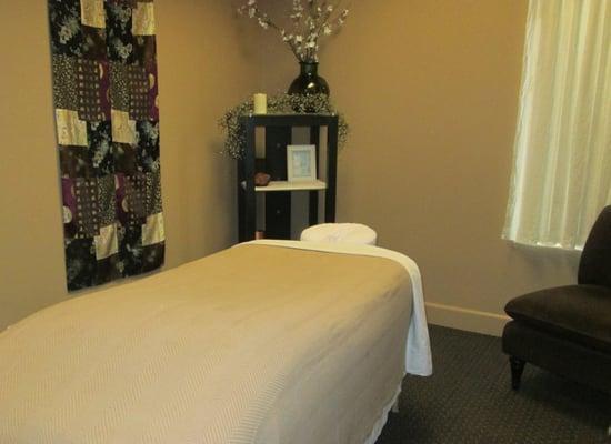 Marilyn Erickson Massage Therapy treatment room.