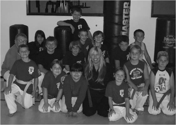 Nanette Epperson with The Little Dragons Class