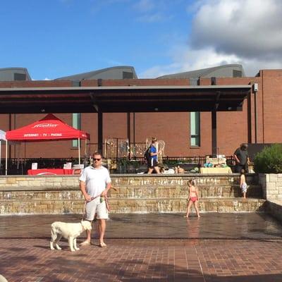 Fountain area and a rare dog friendly market.