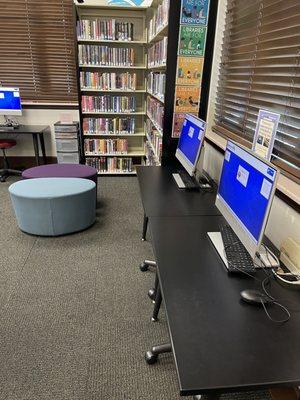 Computers Teen Lounge