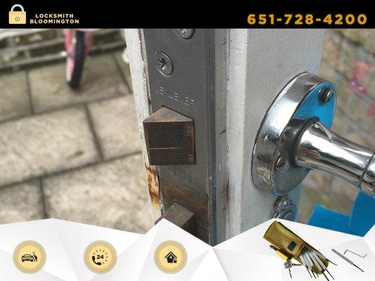 http://www.locksmithbloomington.net