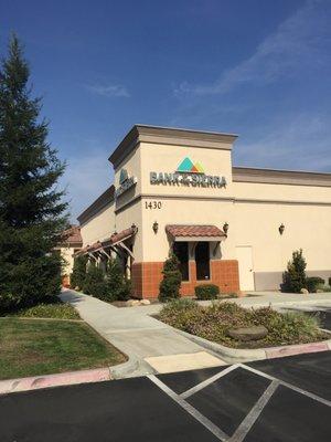 The Bank of the Sierra branch in Tulare on 1430 E. Prosperity Ave.