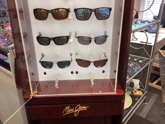 Maui Jim Sunglass Frame Display