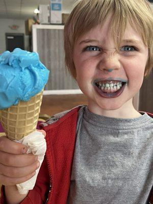 Bubblegum blue cone!