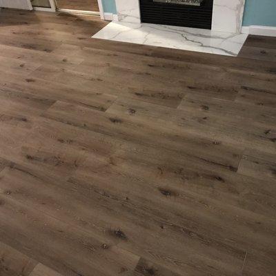 LUXURY VINYL PLANK, FLOOR OF THE FUTURE.