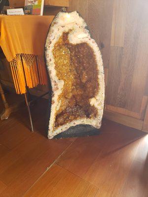 210 lb citrine