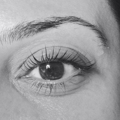 Natural lashes with The YUMI Keratin Lash Lift!                 Live Love Lift