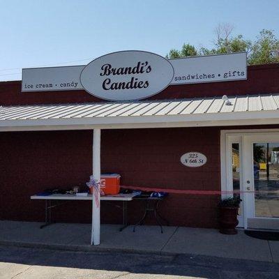 Brandi's in Greybull WY, on the main street toward Cody.  THIS IS THE PLACE !