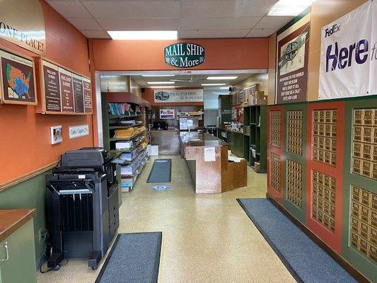 Mailbox lobby and printing service.